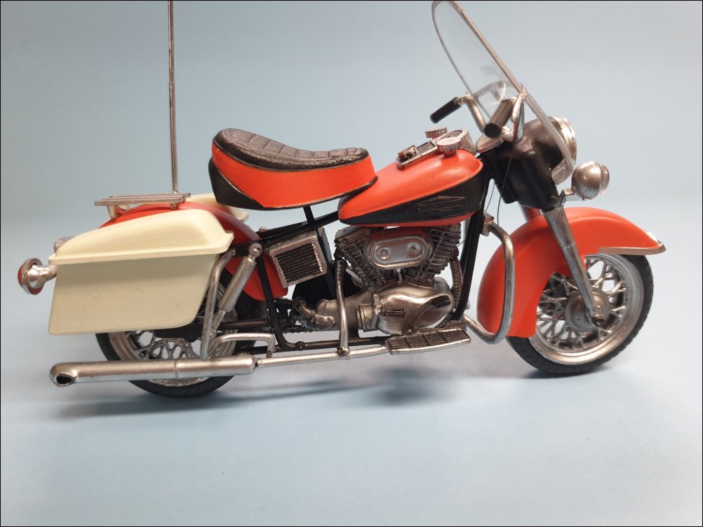 Pyro_16_Harley_Davidson_Electra_Glide_2026_SM_GB_054.jpg